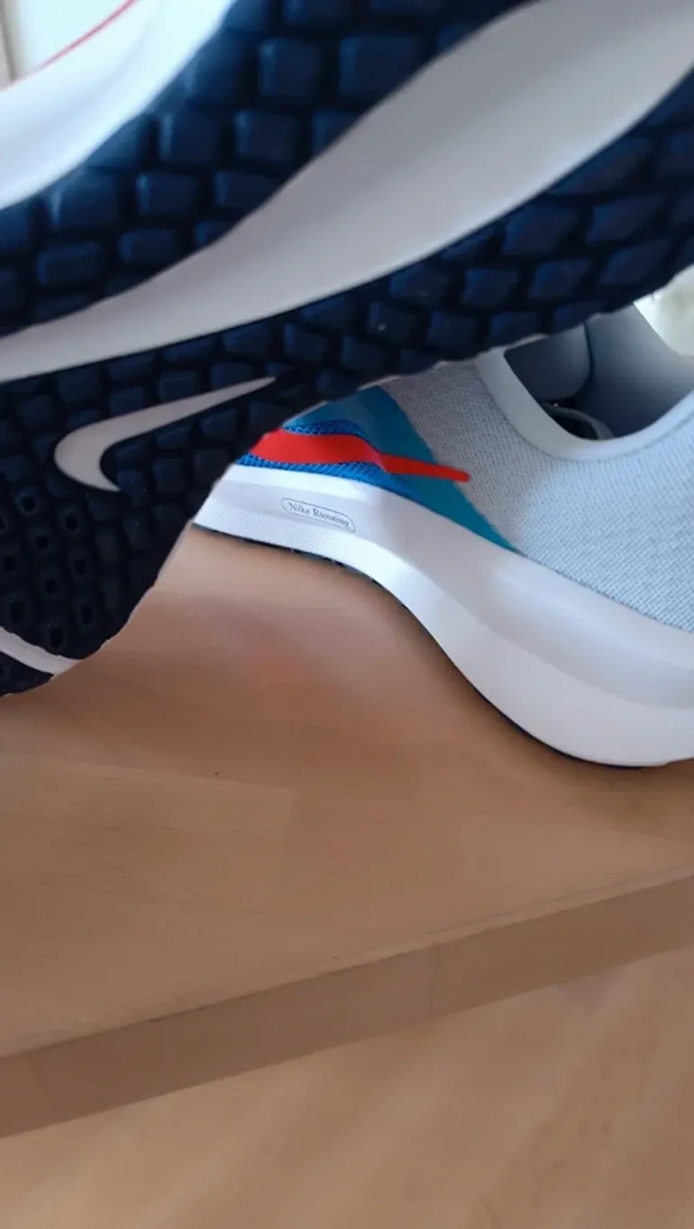 Gebrauchtes Nike Downshifter 13 bike — Bild 5 von 7