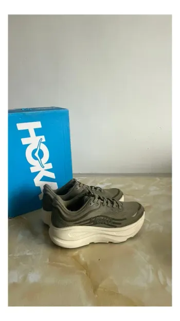 Hoka Bondi 9 bike usato