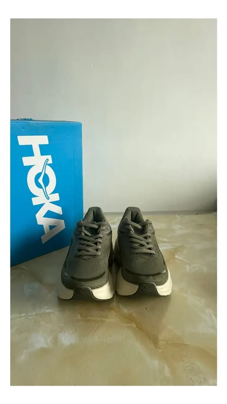 Hoka Bondi 9 bike usato — immagine 2 di 6