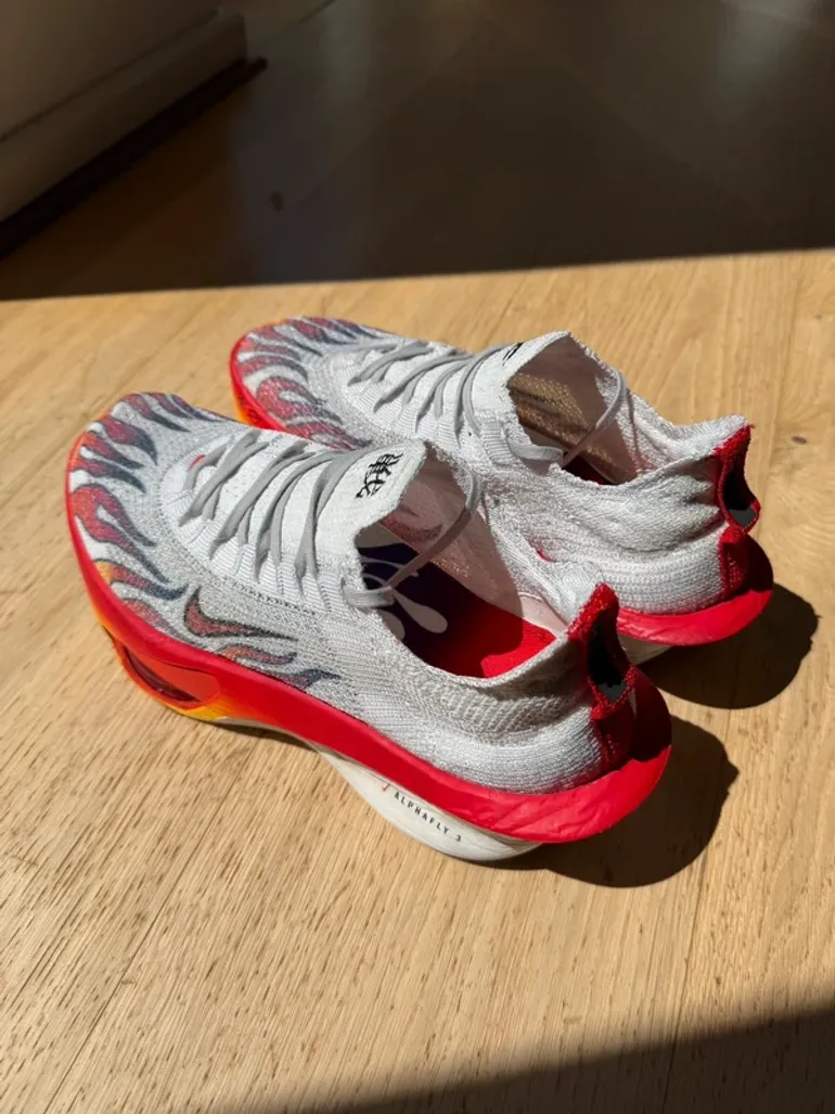 Gebrauchtes Nike Alphafly 3 bike — Bild 2 von 3