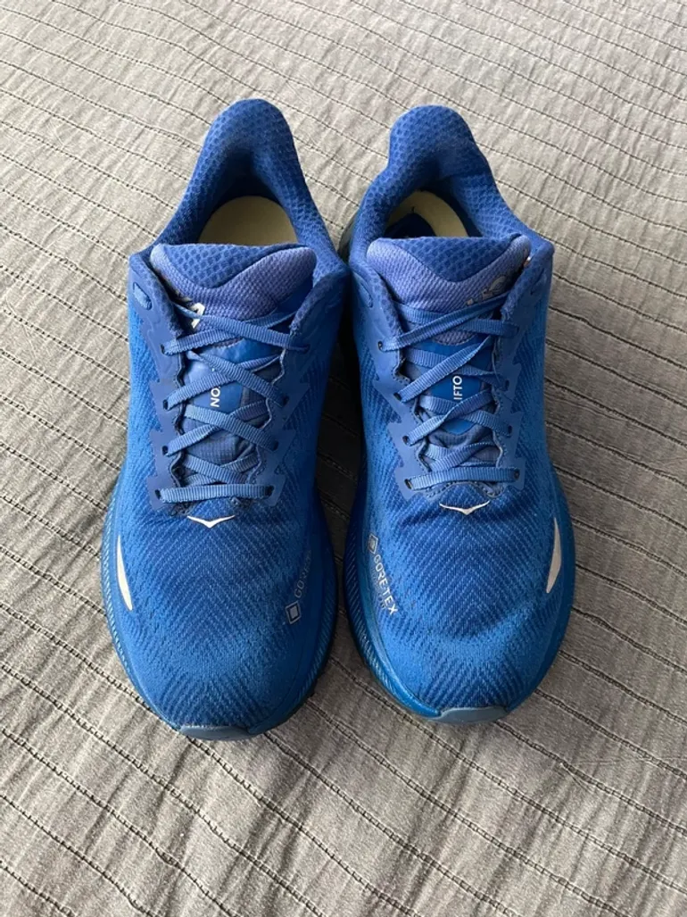 Hoka Clifton 9 Gore-Tex bike usato — immagine 2 di 6