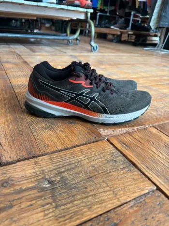 Brugt Asics GT-1000 11 TR bike — billede 2 af 5