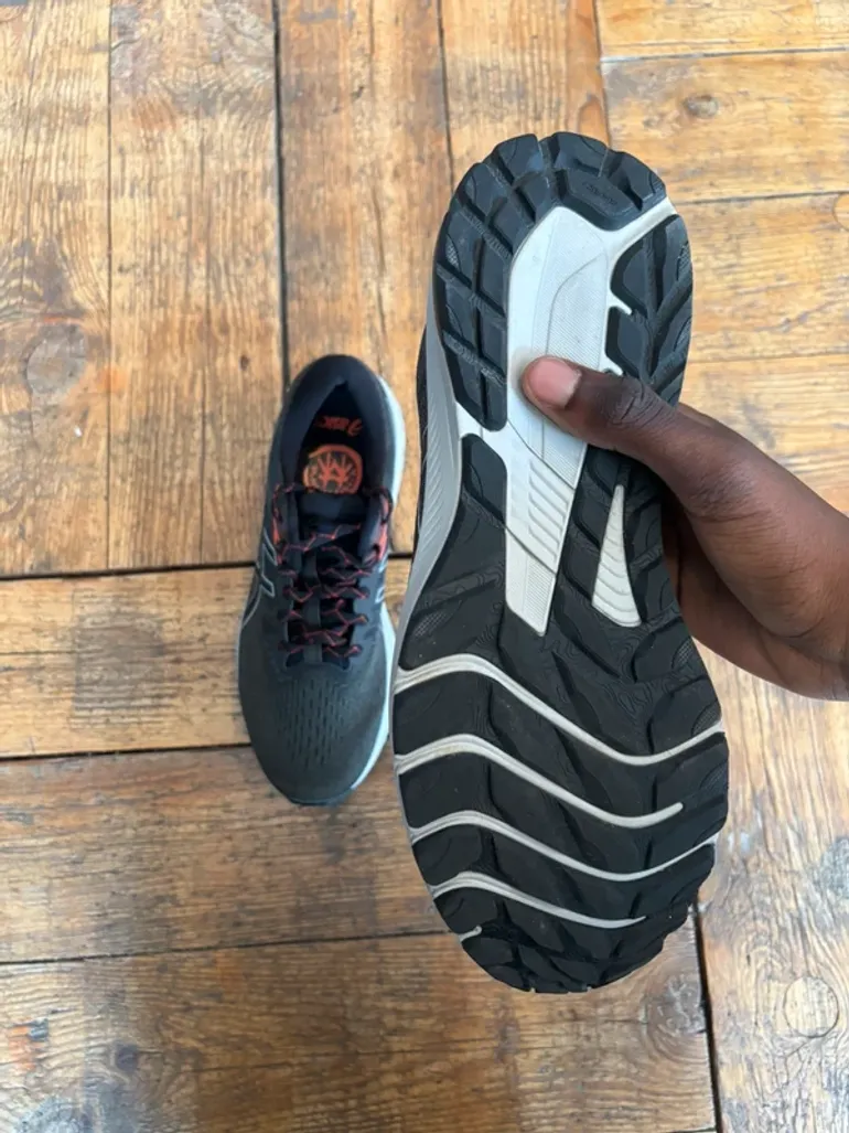 Brugt Asics GT-1000 11 TR bike — billede 5 af 5