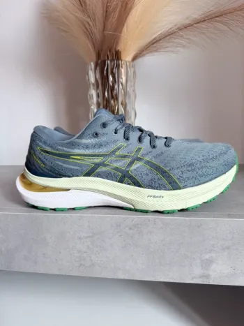 Brugt Asics Gel-Kayano 29 bike — billede 2 af 10