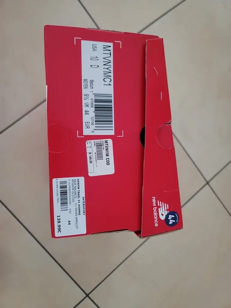 New Balance Venym bike usato — immagine 7 di 9
