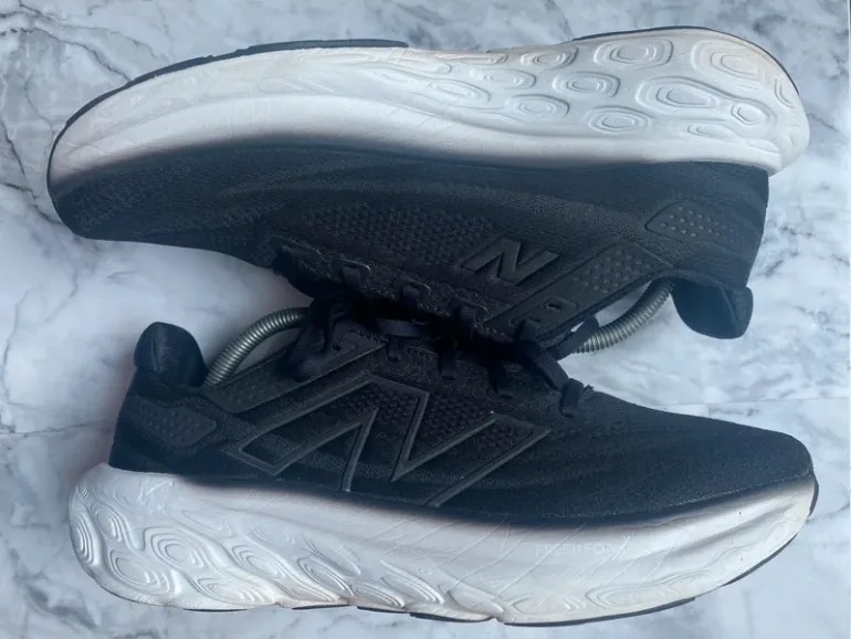 Gebrauchtes New Balance Fresh Foam 1080 v13 bike — Bild 6 von 12