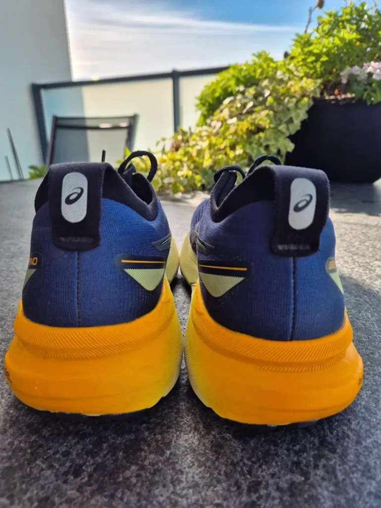 Brugt Orange Gel Kayano bike — billede 3 af 11