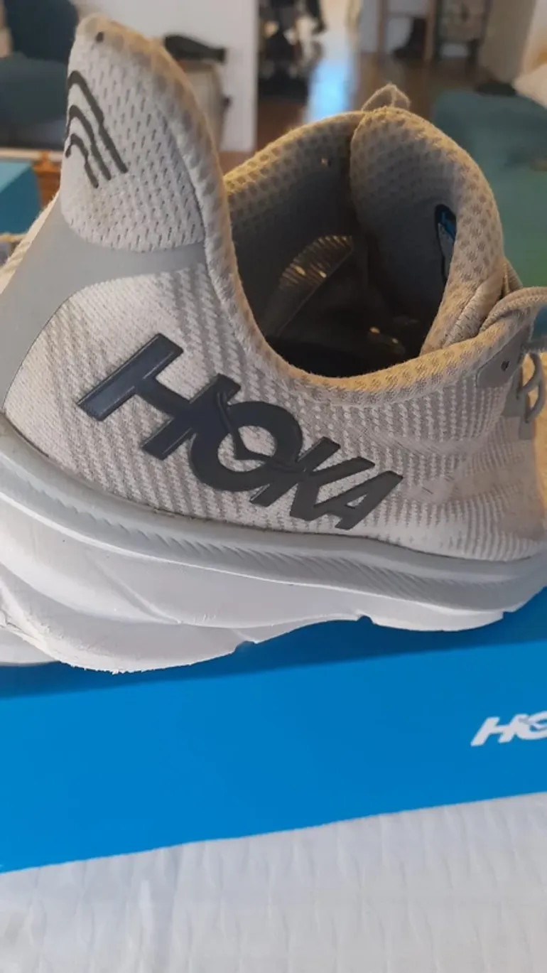 Tweedehands Hoka Clinton 9 bike — afbeelding 2 van 7
