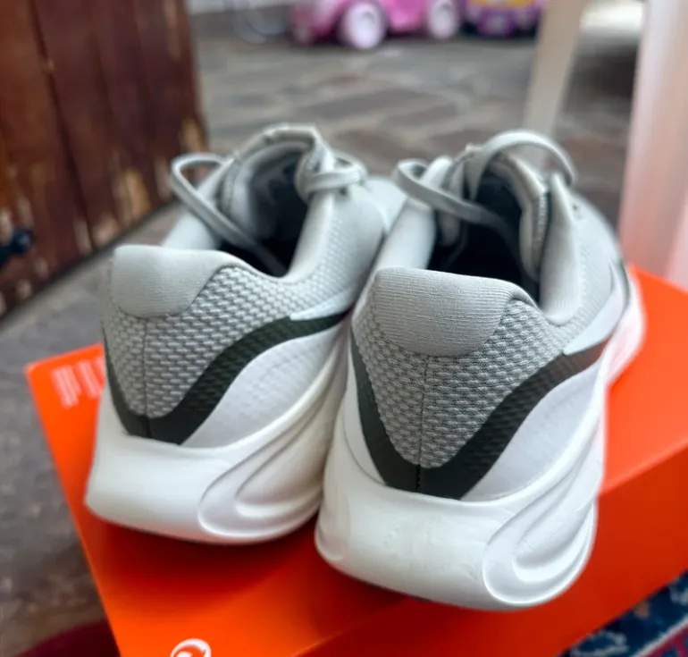 Gebrauchtes Nike Revolution 8 bike — Bild 4 von 15
