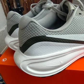 Gebrauchtes Nike Revolution 8 bike — Bild 3 von 15