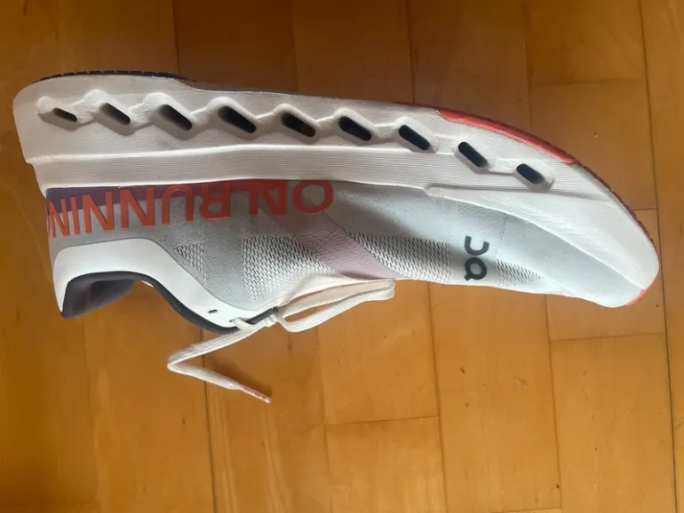 Używany On Running Cloudsurfer Next bike — zdjęcie 5 z 6