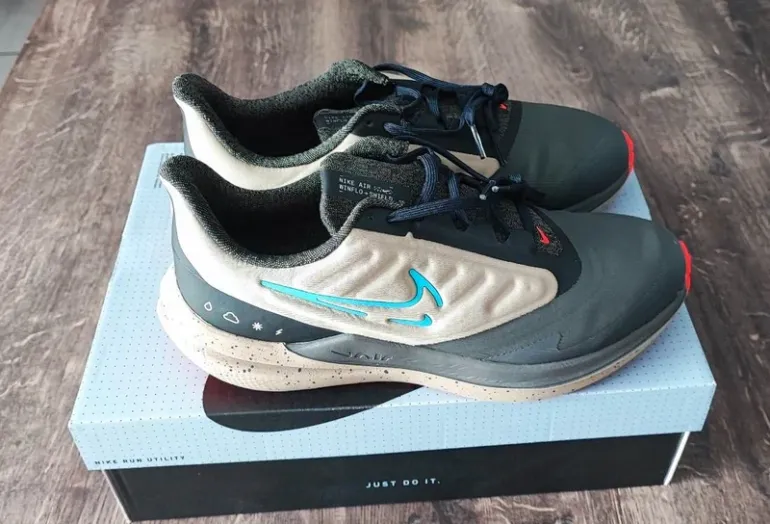 Used Nike Air Winflo Shield bike — image 5 of 8