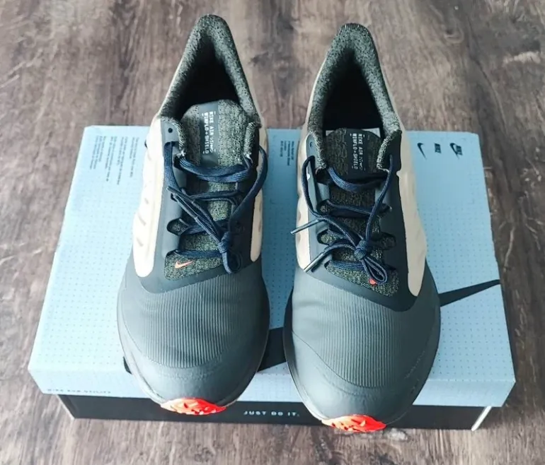 Used Nike Air Winflo Shield bike — image 2 of 8