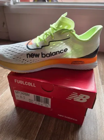 New Balance Fuelcell SuperComp Pacer bike d'occasion