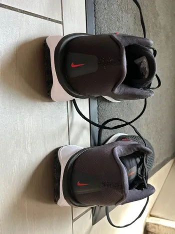 Gebrauchtes Nike Downshifter bike — Bild 3 von 4