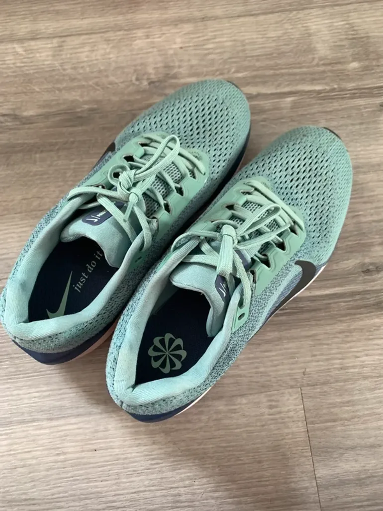 Gebrauchtes Nike Winflo 11 bike — Bild 2 von 9