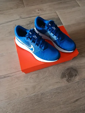 Używany Nike Run Defy bike