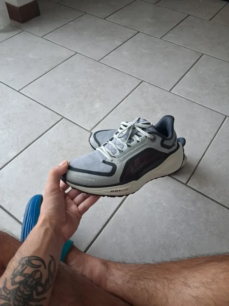 Pegasus 41 Goretex bike usato — immagine 2 di 15