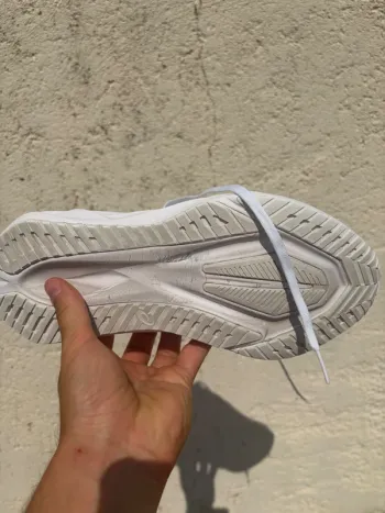 Brugt Asics Novablast bike — billede 3 af 13