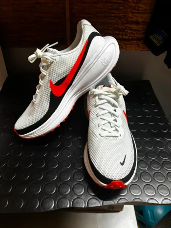 Brugt Nike Revolution 8 bike — billede 2 af 6