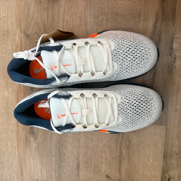 Brugt Orange Nike Air Winflo 11 bike — billede 2 af 10