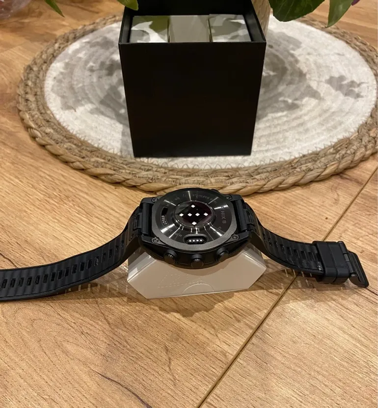 Used Garmin fenix 8 amoled 47 mm bike — image 4 of 5