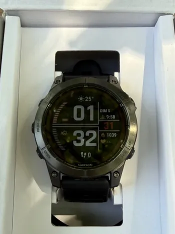 Garmin Fenix 7 Pro Sapphire Solar bike d'occasion — image 2 sur 5