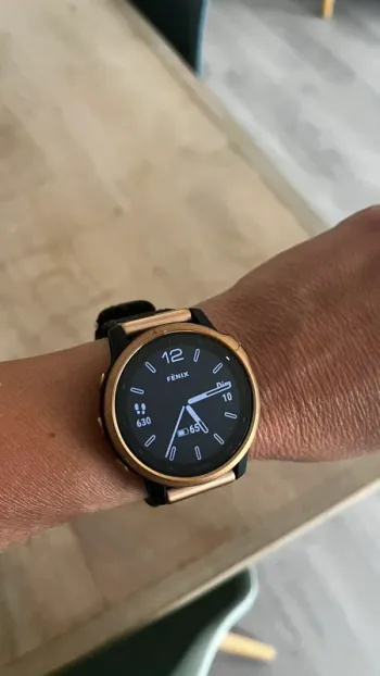 Used Garmin Fenix 6S Sapphire bike — image 2 of 6