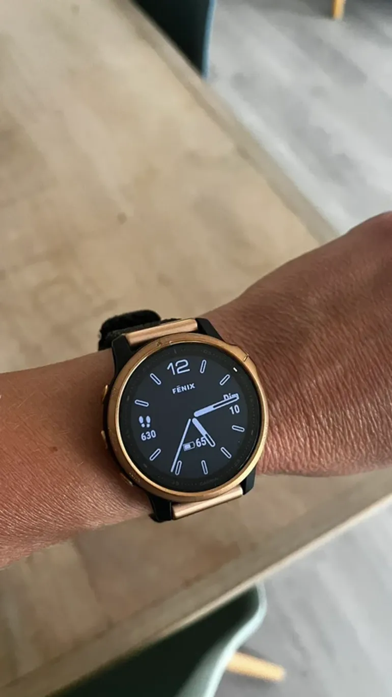 Used Garmin Fenix 6S Sapphire bike — image 2 of 6