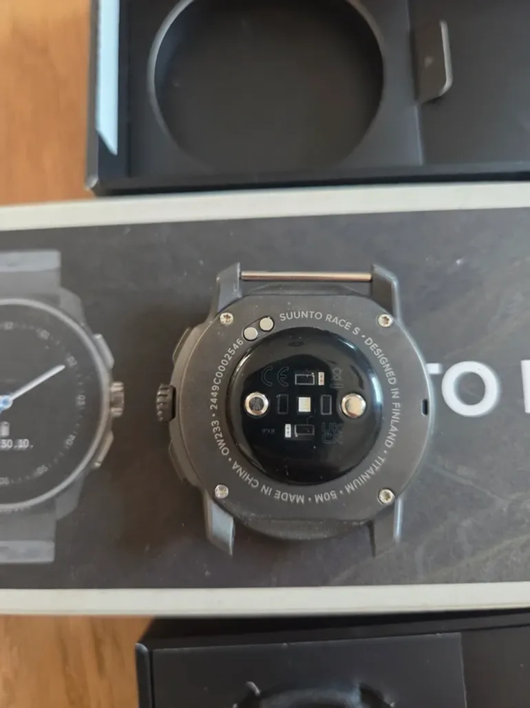Suunto Race S Titanium bike d'occasion — image 5 sur 5