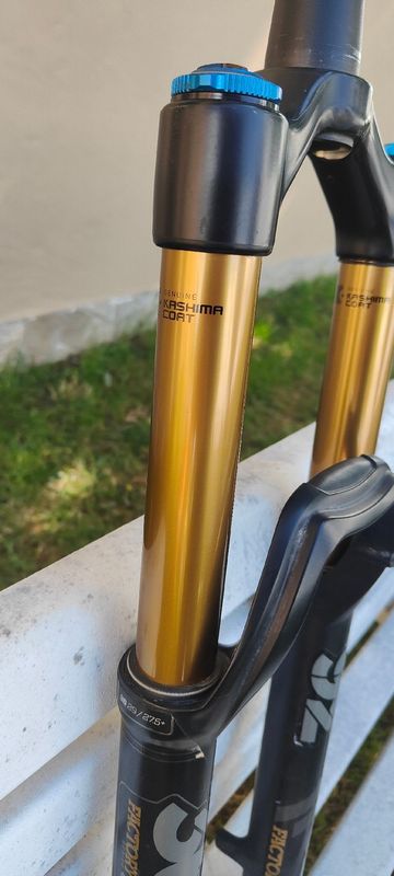 Used Fox factory 2019 bike — image 7 of 7