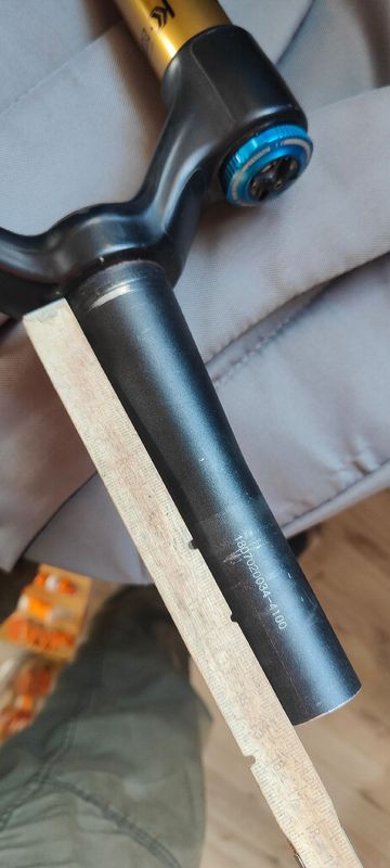 Used Fox factory 2019 bike — image 4 of 7