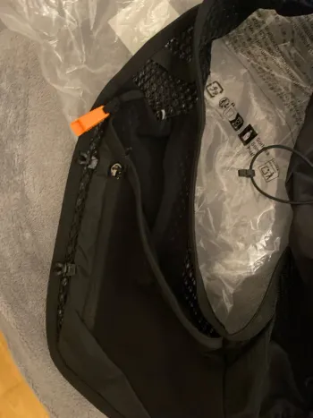 Used Salomon Laufweste Running Vest M bike — image 3 of 9