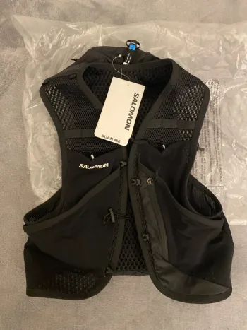 Used Salomon Laufweste Running Vest M bike — image 8 of 9