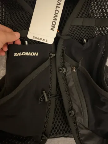 Used Salomon Laufweste Running Vest M bike — image 9 of 9