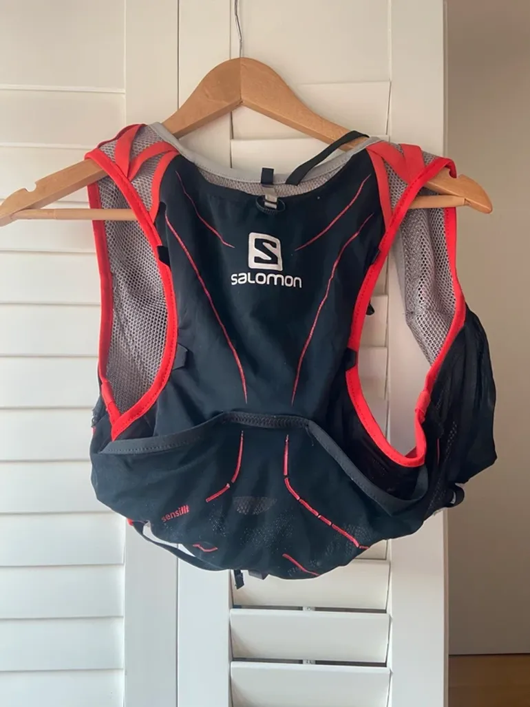 Used Salomon ADV Skin Lab Hydro 5 Set bike — image 2 of 8