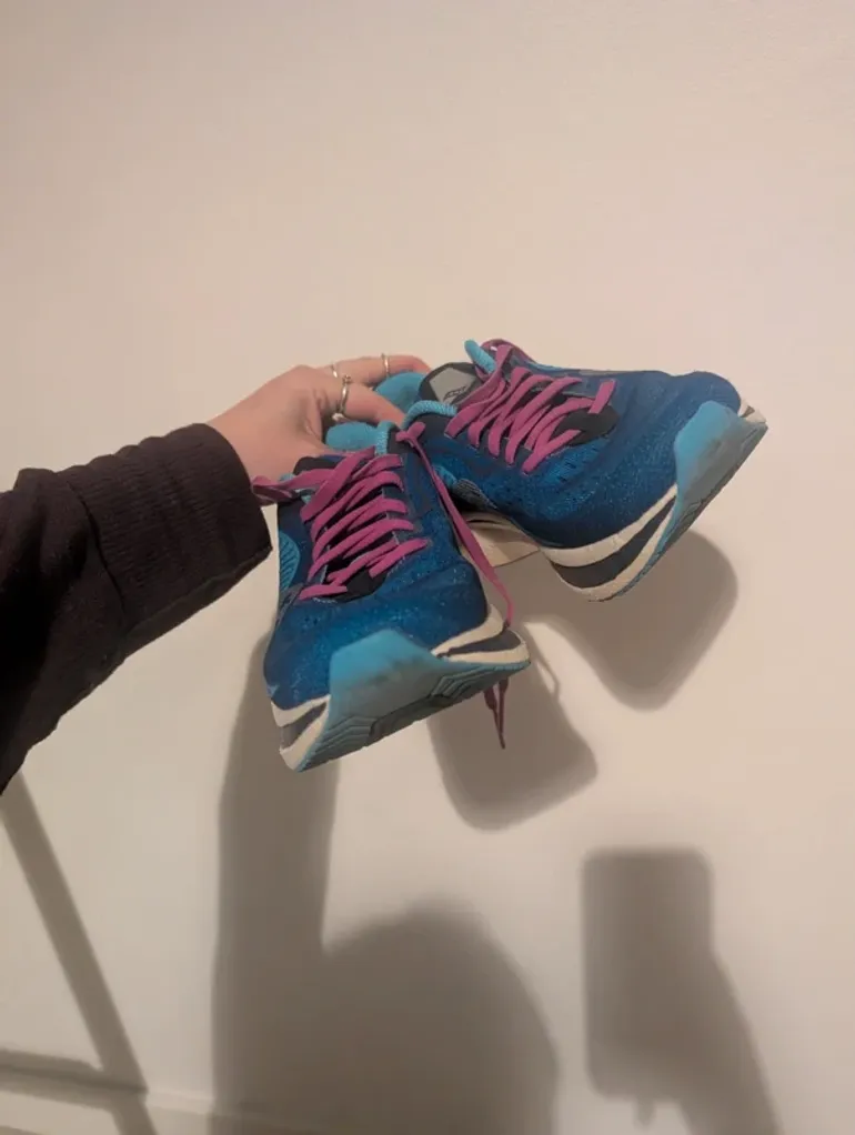 Gebrauchtes Saucony Endorphin Speed bike — Bild 2 von 4