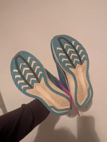 Gebrauchtes Saucony Endorphin Speed bike — Bild 3 von 4