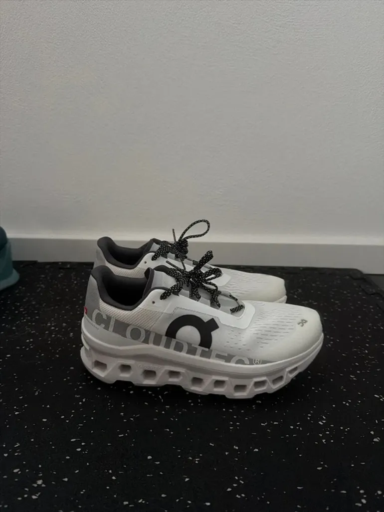 Gebrauchtes On Running Cloudmonster bike — Bild 2 von 6