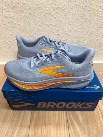 Použité Brooks Laufschuhe Damen Gr 40 bike