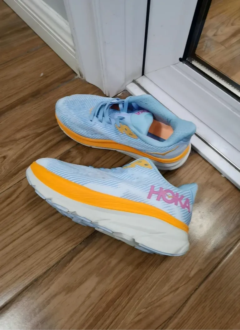 Käytetty Hoka Light blue shoes size 40 bike — kuva 3 / 4