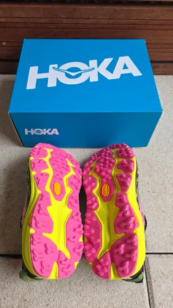 Hoka Speedgoat 6 bike d'occasion — image 5 sur 7