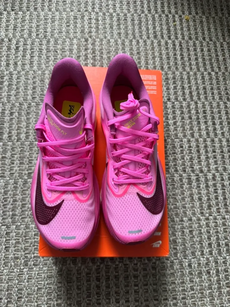 Brugt Nike Zoom Fly 6 bike — billede 2 af 6
