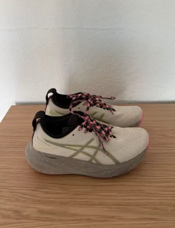 Asics Gel-Nimbus 25 TR bike de segunda mano — imagen 3 de 7