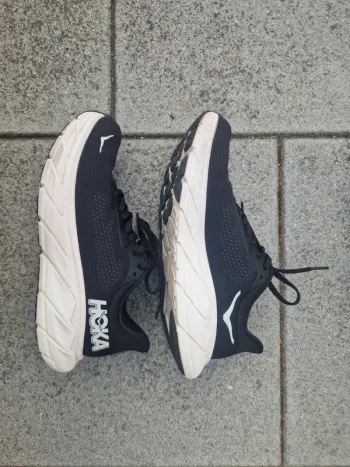 Brugt Hoka Arahi 7 bike — billede 4 af 10