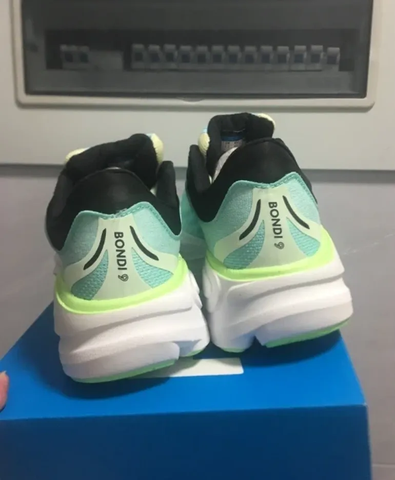 Hoka Bondi 9 bike usato — immagine 5 di 5
