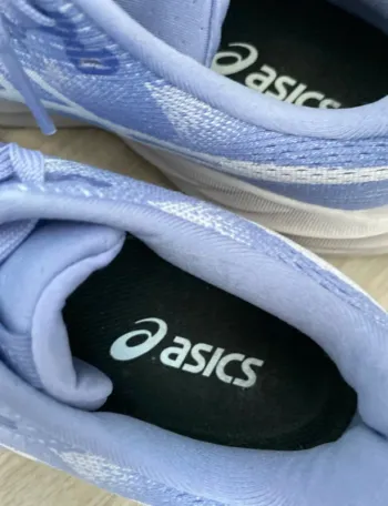 Gebrauchtes Asics Running Shoes bike — Bild 2 von 5