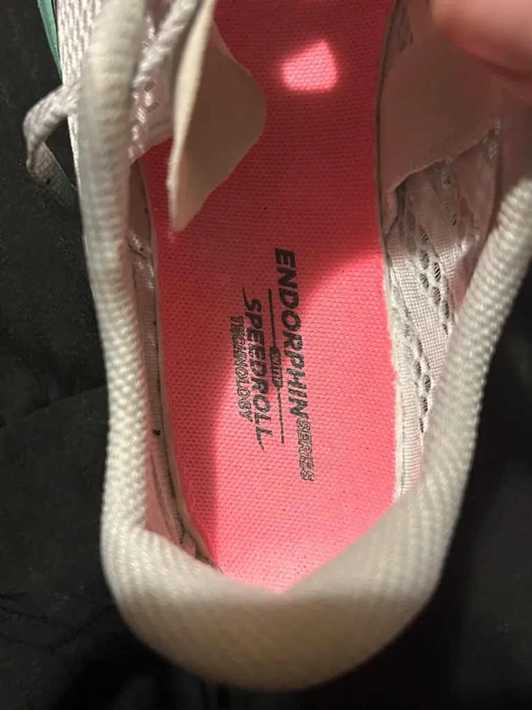 Used Saucony Endorphin Pro 3 bike — image 2 of 9
