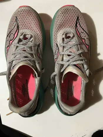Použité Saucony Endorphin Pro 3 bike