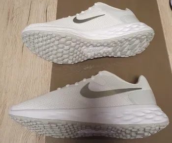 Gebrauchtes Nike Schuhe bike — Bild 3 von 3